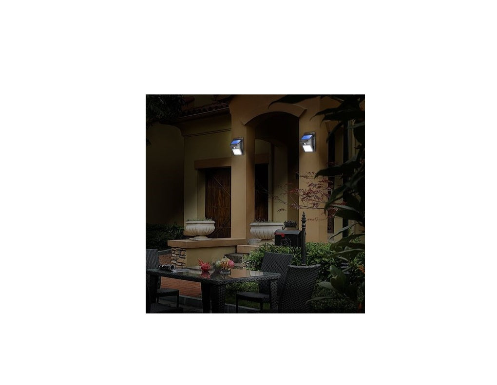 Stock Clearance! Set of 3 x 20-LED solar-powered lamps with motion sensor